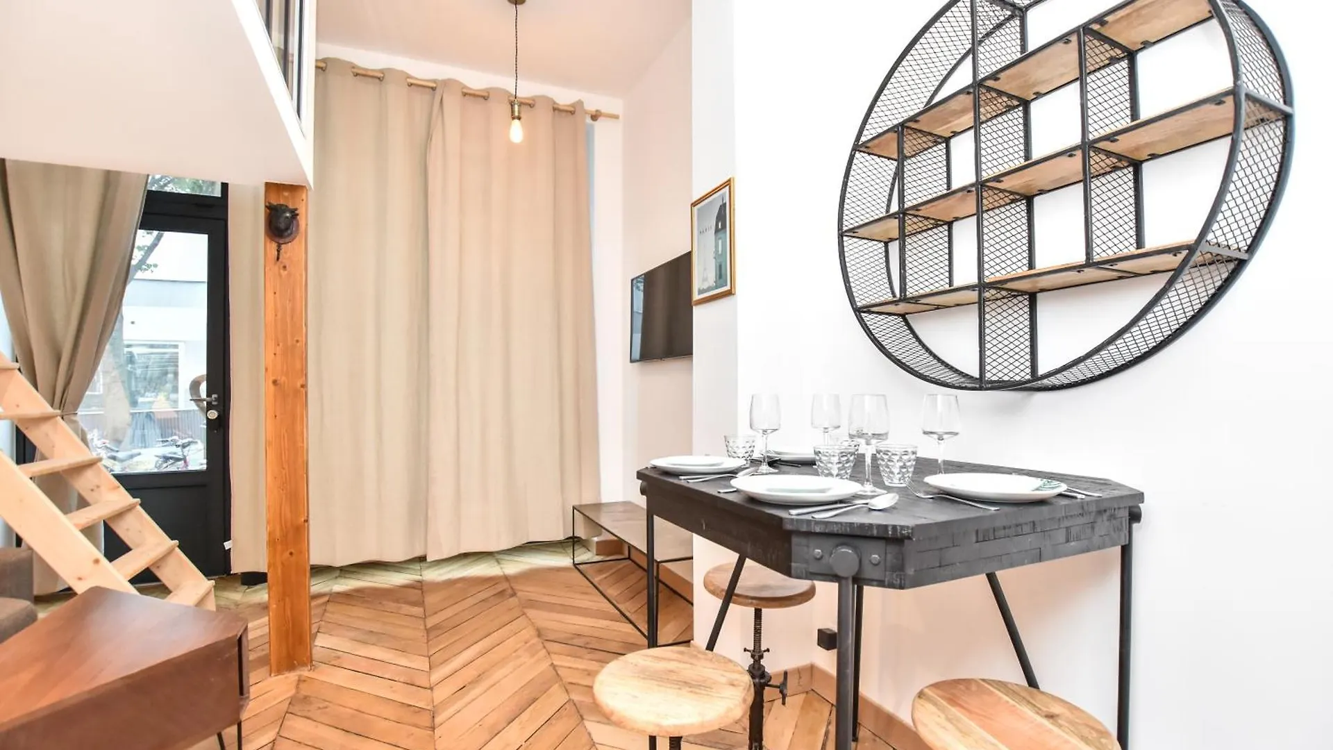 Cozy Nest Just Steps Away From The Lively Nation District Apartment Paris France